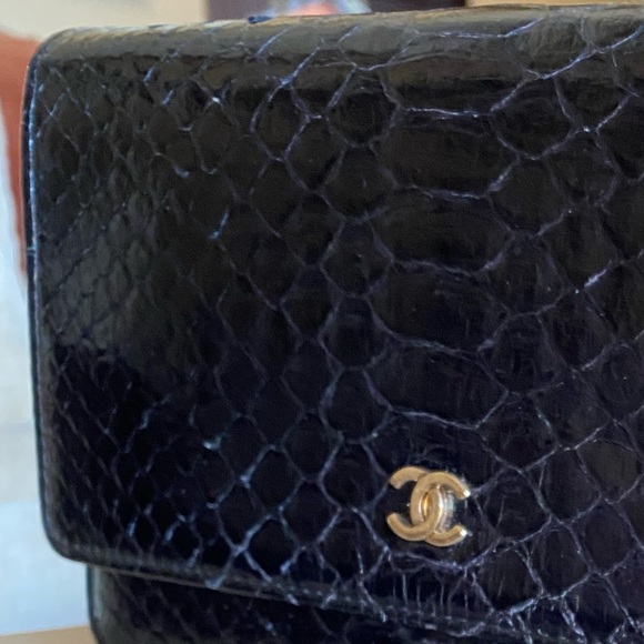 ✨ RARE Chanel WOC Black Python ⭐️ NWT - Picture 10 of 15